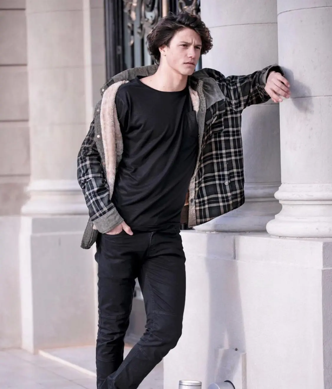 Chaqueta con Corderito a Cuadros - Image 8