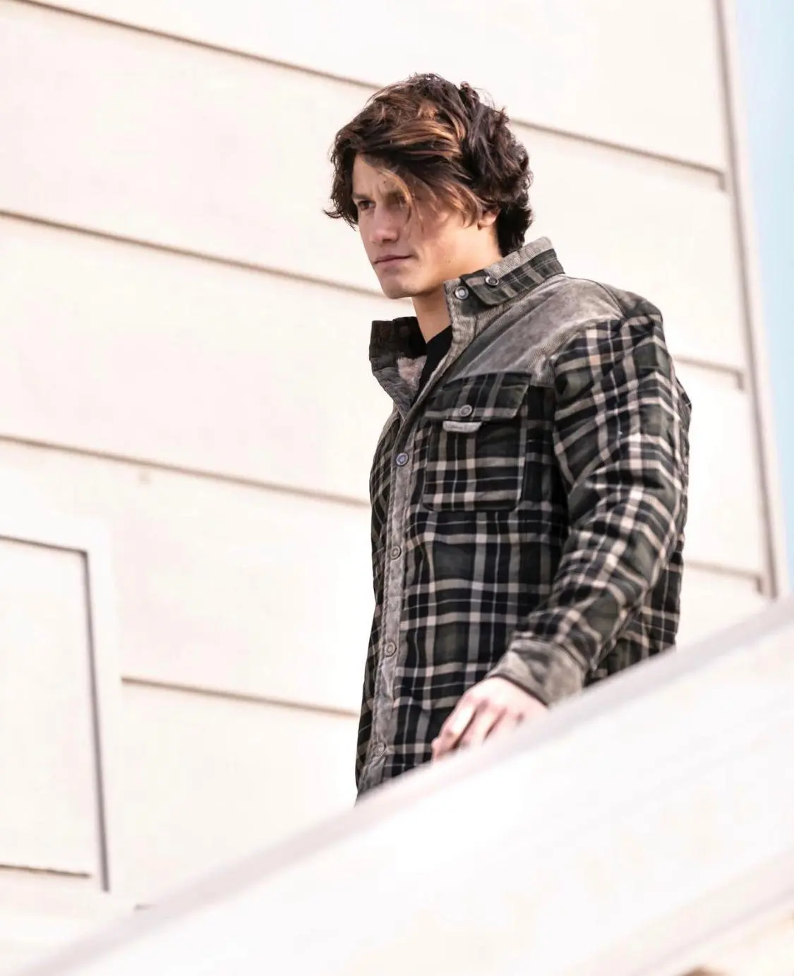 Chaqueta con Corderito a Cuadros - Image 7