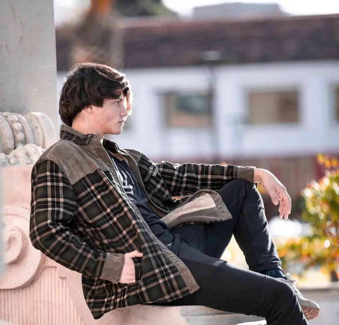 Chaqueta con Corderito a Cuadros - Image 9